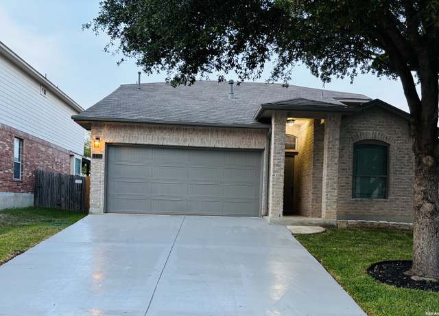 Property at 12131 Lantana Cv, San Antonio, TX 78253, 5 beds, 3 baths