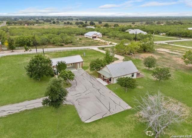 Property at 14830 fm 1346, St Hedwig, TX 78152, 2 beds, 1 bath