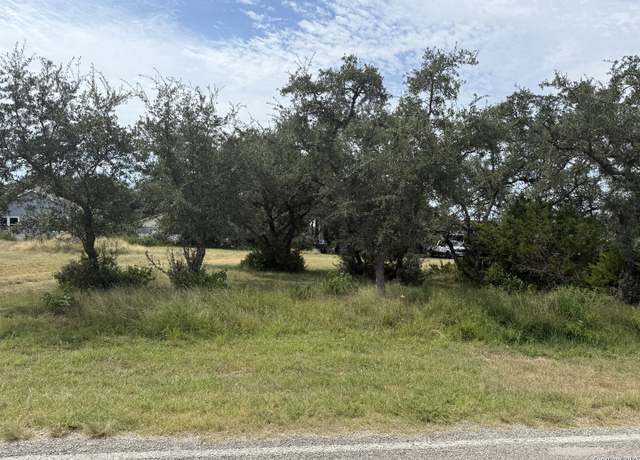 Property at 1831 Canyon Edge, Canyon Lake, TX 78133