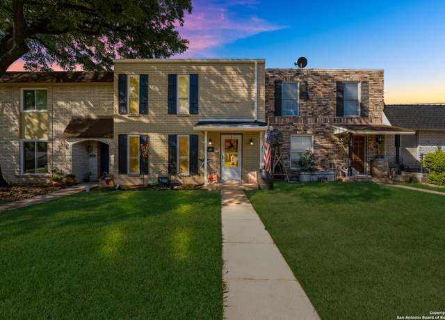 Property at 146 Amistad, Universal City, TX 78148, 3 beds, 2 baths
