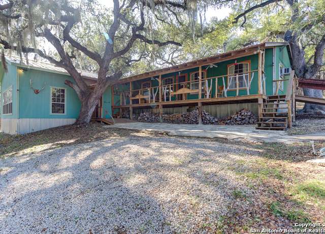 Property at 9365 River Rd, New Braunfels, TX 78132-3129, 2 beds, 2 baths