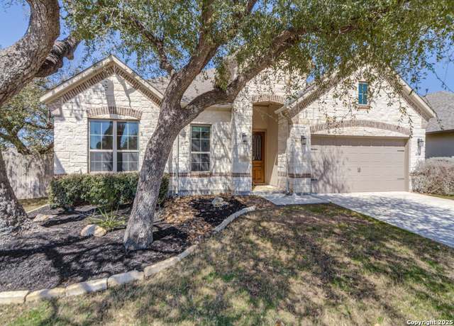 Property at 8915 Fowler Hl, Boerne, TX 78015, 3 beds, 2.5 baths