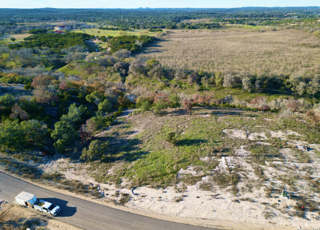 Property at 913 Blueridge Vw, Canyon Lake, TX 78133