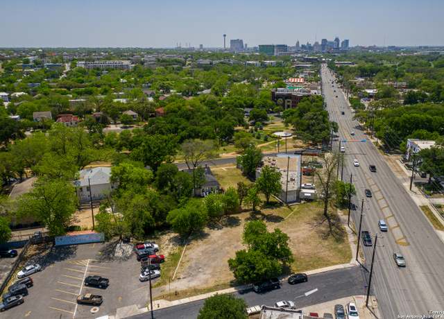 Property at 111 Parland Pl, San Antonio, TX 78209-6529