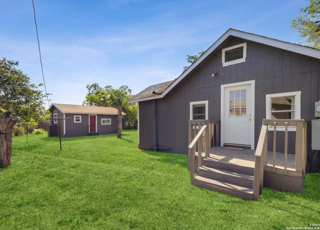 Property at 670 5th, Poteet, TX 78065, 2 beds, 3 baths