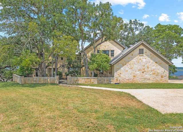 Property at 169 Shores Pt, Canyon Lake, TX 78133, 4 beds, 4.5 baths
