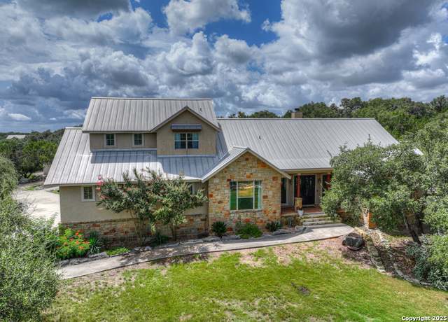 Property at 3032 Rolling Oaks, New Braunfels, TX 78132, 4 beds, 3 baths