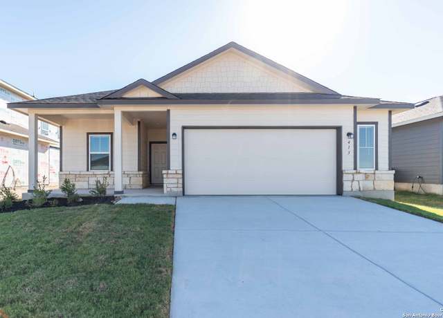 Property at 413 Lina Way, Seguin, TX 78155, 3 beds, 2 baths