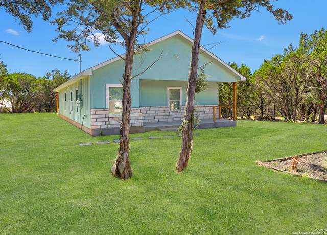 Property at 1416 Skyline Hls, Canyon Lake, TX 78133, 3 beds, 2 baths
