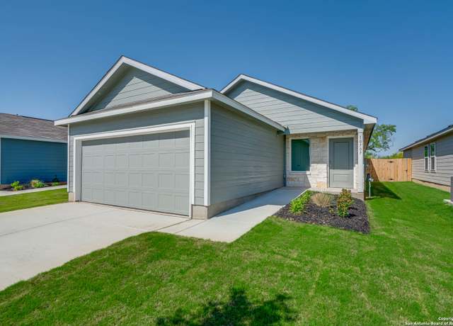 Property at 10707 Vesta Curv, San Antonio, TX 78224, 3 beds, 2 baths