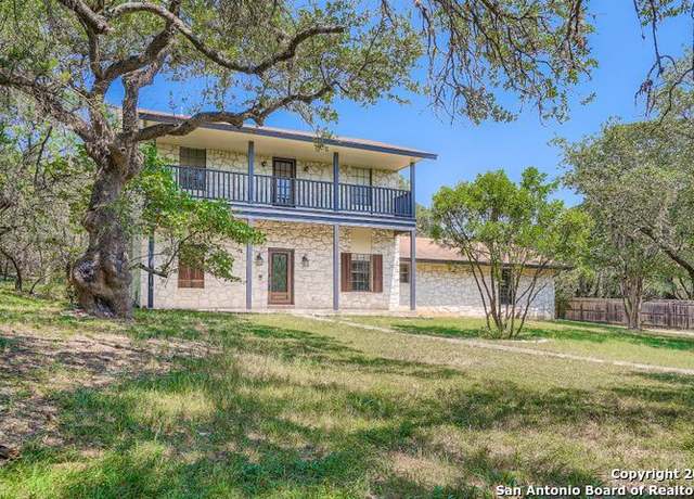 Property at 9025 Fair Oaks Pkwy, Boerne, TX 78015, 3 beds, 2.5 baths