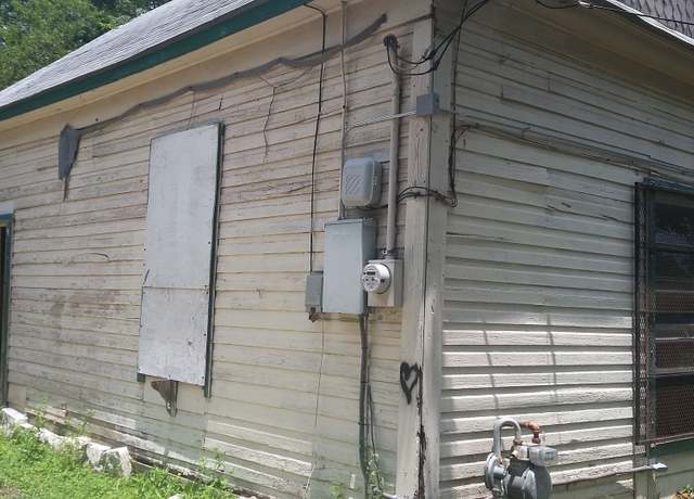 Property at 439 Vine St, San Antonio, TX 78210, 1 bed, 1 bath