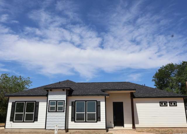 Property at 14987 Benton City, Von Ormy, TX 78073, 4 beds, 3 baths
