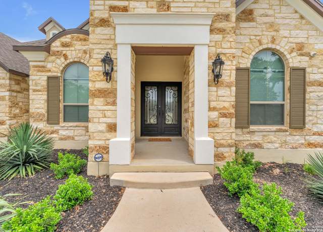 Property at 463 James Way, Castroville, TX 78009, 4 beds, 3.5 baths