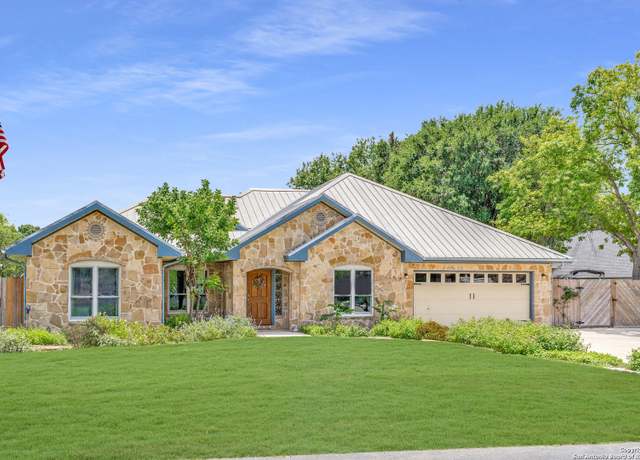Property at 121 Maderas, Seguin, TX 78155, 3 beds, 2 baths