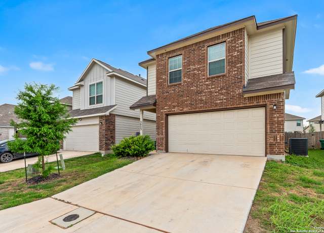 Property at 5023 Sandstone Way, San Antonio, TX 78222, 4 beds, 3.5 baths