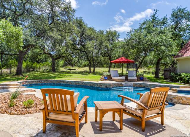 Property at 176 Riverwood, Boerne, TX 78006, 5 beds, 4 baths