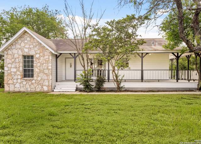 Property at 14720 Fm 725, Seguin, TX 78155, 3 beds, 2 baths