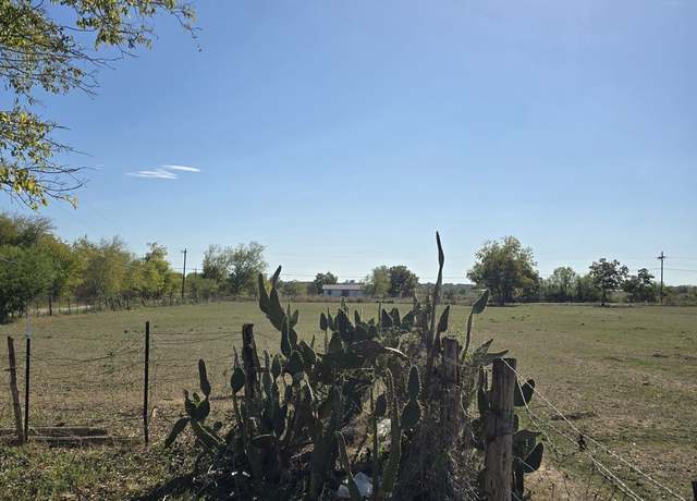 Property at 0 County Road 664, Devine, TX 78016