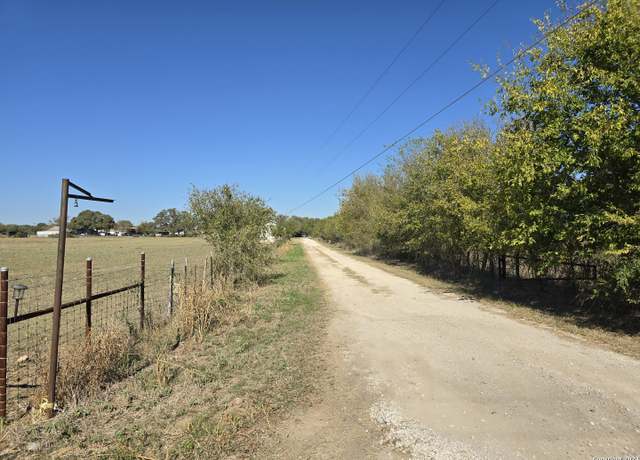 Property at 0 County Road 664, Devine, TX 78016