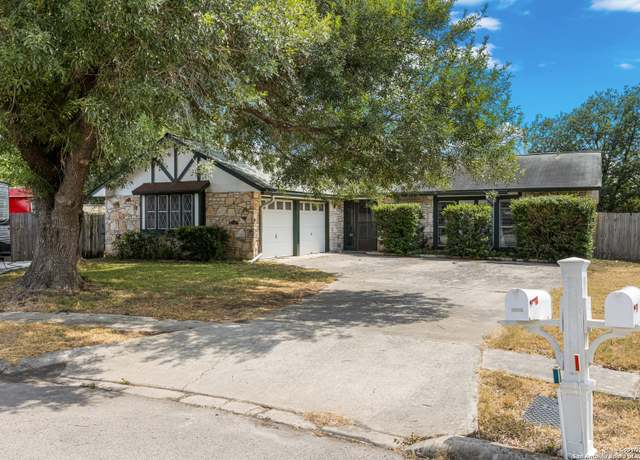 Property at 13200 Montecito, San Antonio, TX 78233, 4 beds, 3 baths