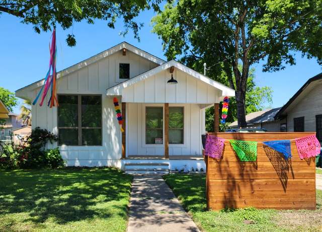 Property at 1631 E Crockett St, San Antonio, TX 78202-3004, 2 beds, 1 bath