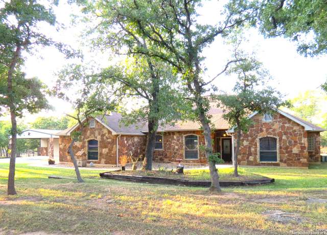 Property at 592 Jacobs, La Vernia, TX 78121, 4 beds, 2.5 baths