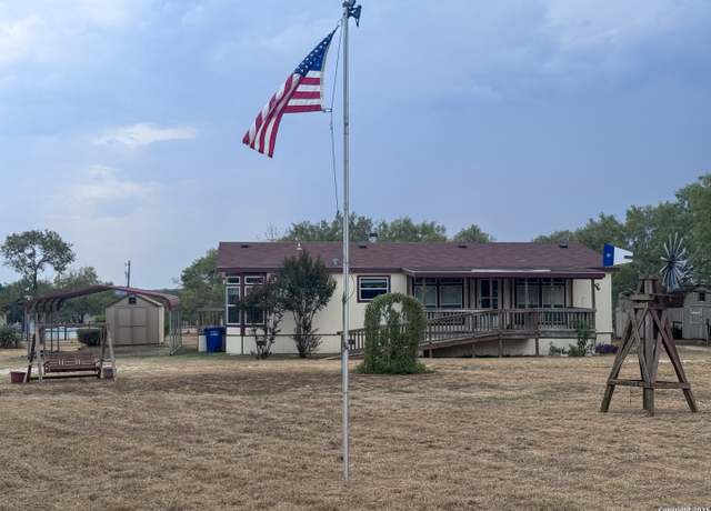 Property at 207 Homestead, La Vernia, TX 78121, 3 beds, 2 baths