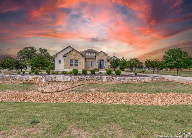 Property at 1410 Burgundy, New Braunfels, TX 78132, 4 beds, 3.5 baths