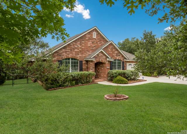 Property at 25627 Gladiator Ln, San Antonio, TX 78260, 4 beds, 3 baths