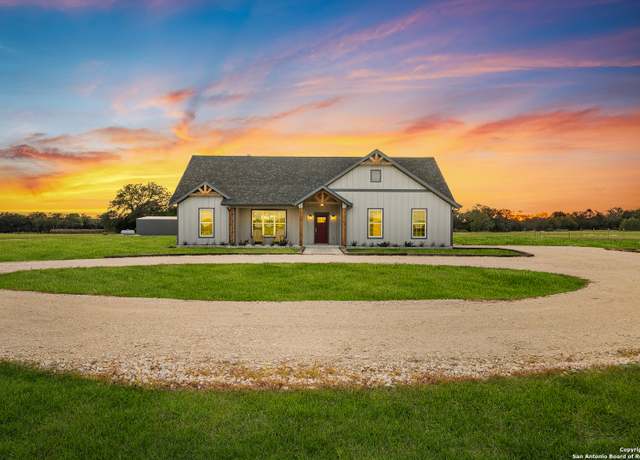 Property at 0 County Road 355, Hondo, TX 78861, 3 beds, 2 baths