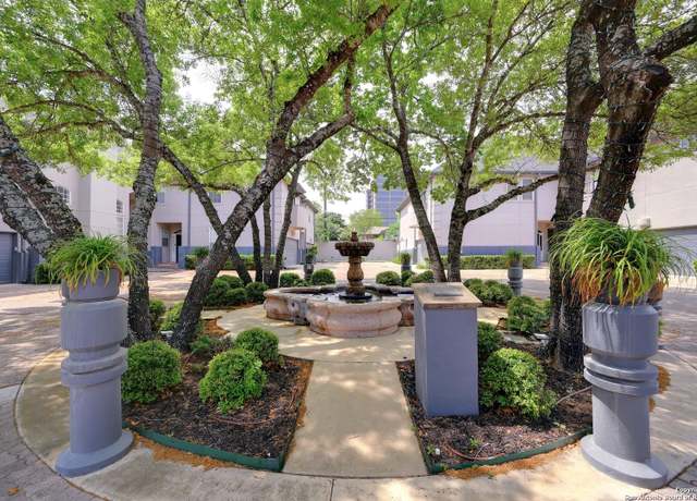 Property at 39 S Rue Charles #39, San Antonio, TX 78217, 2 beds, 2.5 baths