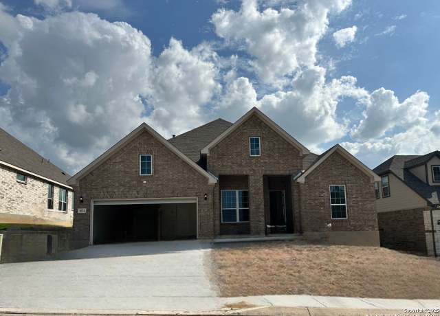 Property at 1014 Harmisch Ln, San Antonio, TX 78260, 4 beds, 3.5 baths