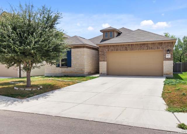 Property at 14822 Zephyrus Way, San Antonio, TX 78245, 4 beds, 3.5 baths