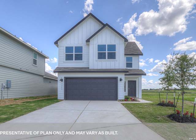 Property at 1687 Kolbe Trl, New Braunfels, TX 78130, 4 beds, 2.5 baths