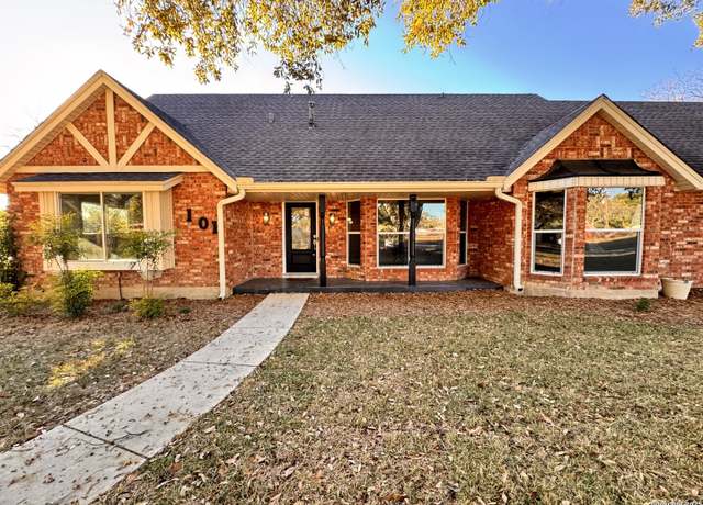 Property at 101 Dandelion Ln, Castle Hills, TX 78213-2504, 4 beds, 3 baths