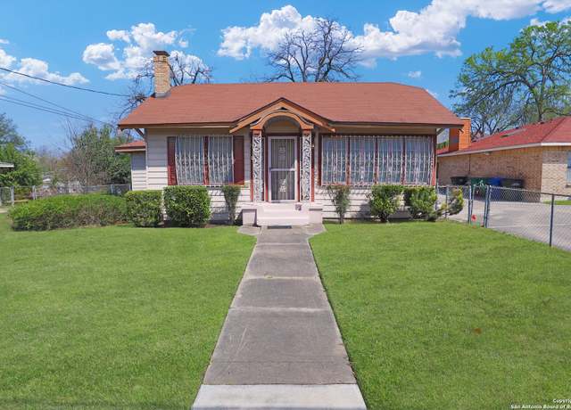 Property at 231 Dumoulin, San Antonio, TX 78210, 3 beds, 2 baths