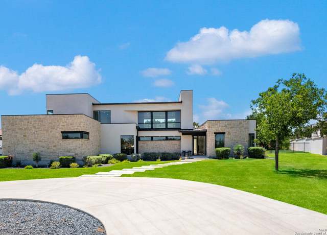 Property at 211 Wellesley Hl, Shavano Park, TX 78231, 6 beds, 7.5 baths