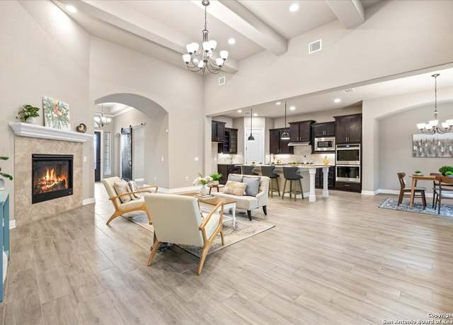 Property at 1622 Buttonwood, San Antonio, TX 78260, 3 beds, 2 baths