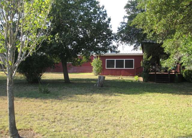 Property at 580 CR 663, Devine, TX 78016, 3 beds, 2 baths