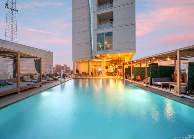Property at 123 Lexington Ave #1308, San Antonio, TX 78205-1122, 1 bed, 1.5 baths