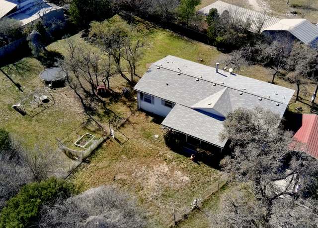 Property at 133 Blue Jay Cir, Pipe Creek, TX 78063-5529, 3 beds, 2 baths