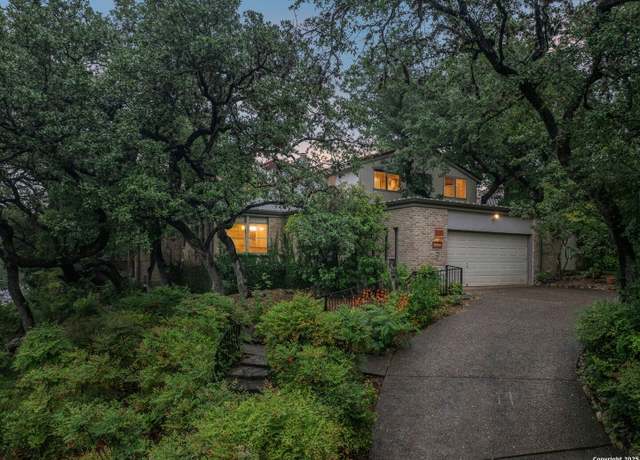 Property at 11400 Mission Trce, San Antonio, TX 78230, 3 beds, 2 baths