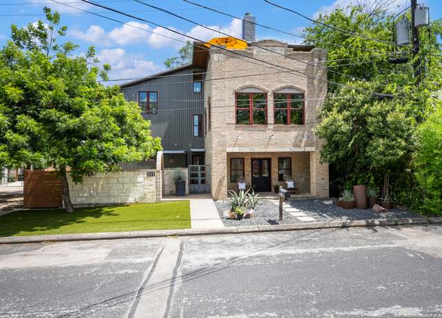 Property at 111 James, Boerne, TX 78006, 3 beds, 2.5 baths