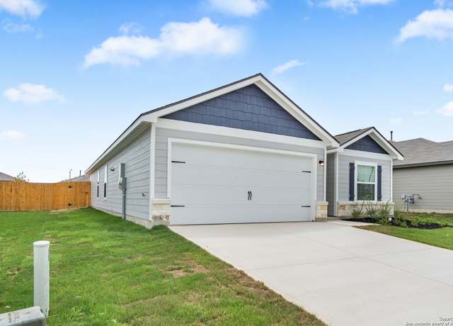 Property at 11904 Stroud Dr, San Antonio, TX 78252, 3 beds, 2 baths