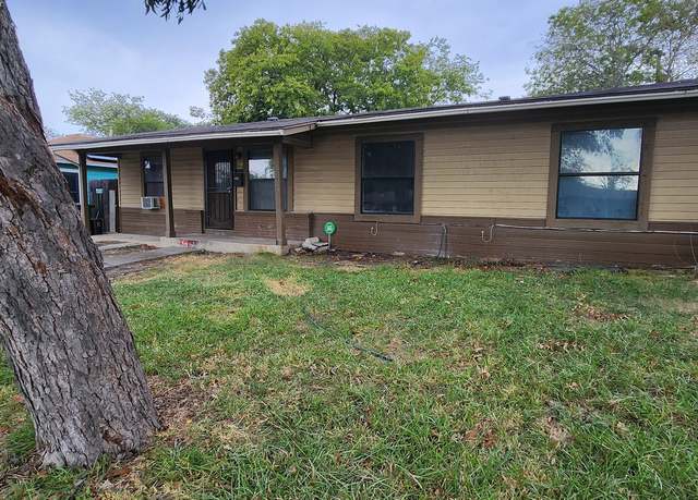 Property at 1031 Thorain, San Antonio, TX 78201, 4 beds, 2 baths
