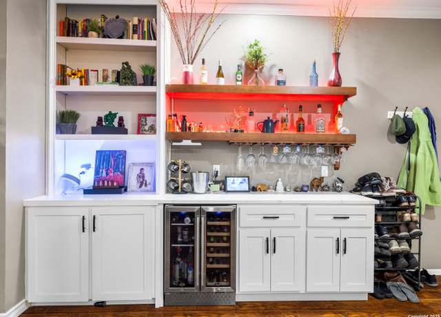 Property at 7707 Broadway #17, San Antonio, TX 78209, 2 beds, 2 baths