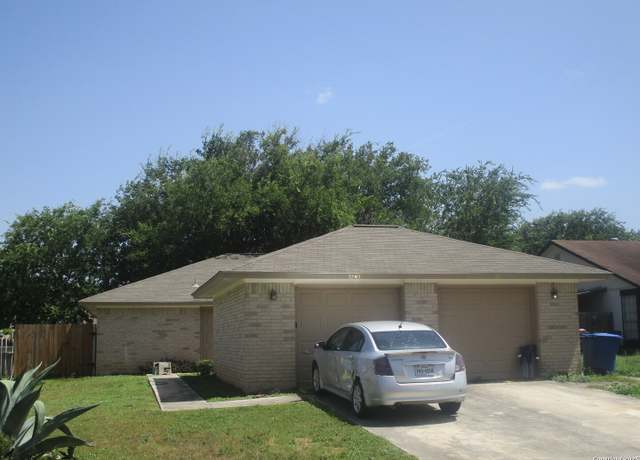 Property at 8842 Meadow Trce, San Antonio, TX 78250, 4 beds, 2 baths