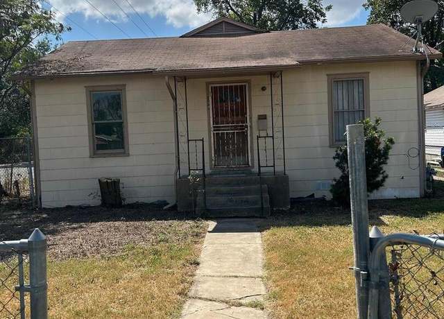 Property at 398 Fairview Ave, San Antonio, TX 78223-1116, 3 beds, 2 baths