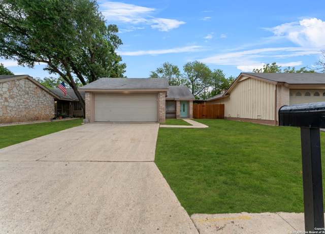Property at 8004 Laurel, San Antonio, TX 78250, 3 beds, 2 baths